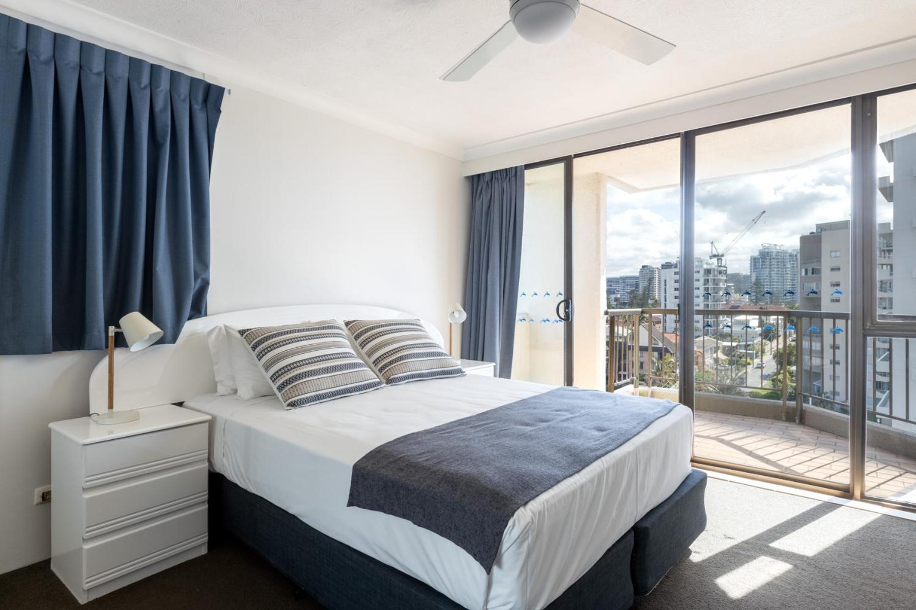 גולד קוסט Columbia Beachfront Apartments On Rainbow Bay מראה חיצוני תמונה