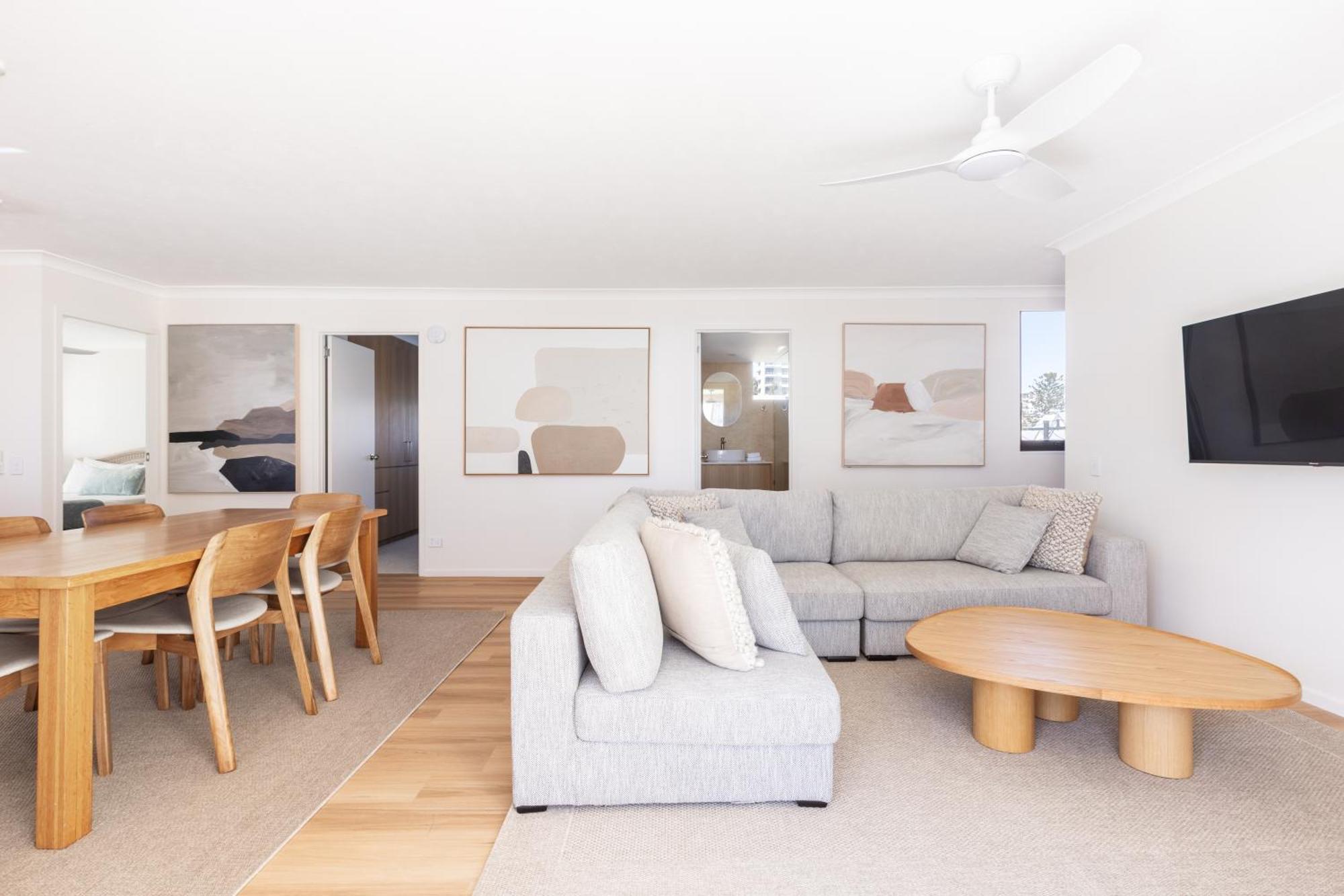 גולד קוסט Columbia Beachfront Apartments On Rainbow Bay מראה חיצוני תמונה